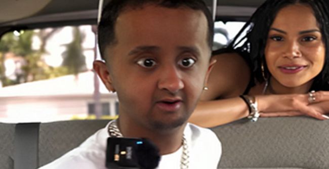 Baby Alien Fan Bus: The Viral Trend Explained in 1500 Words